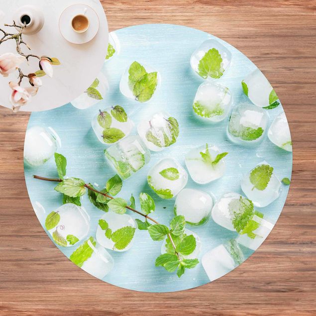 Alfombra exterior Ice Cubes With Mint Leaves