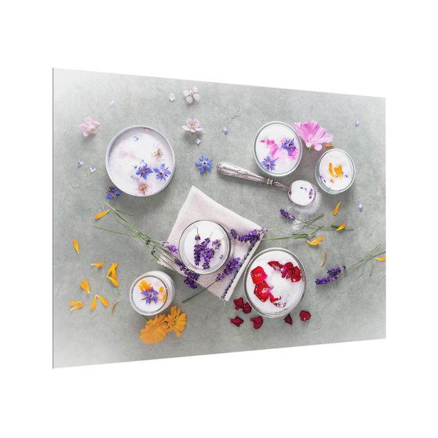 Paneles de vidrio para cocinas Edible Flowers With Lavender Sugar