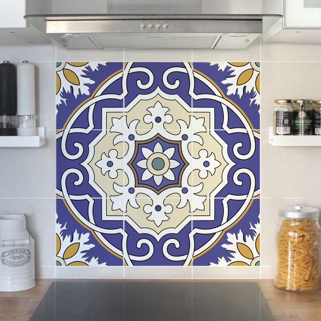 Adhesivos para azulejos en multicolor Spanish tiled backsplash