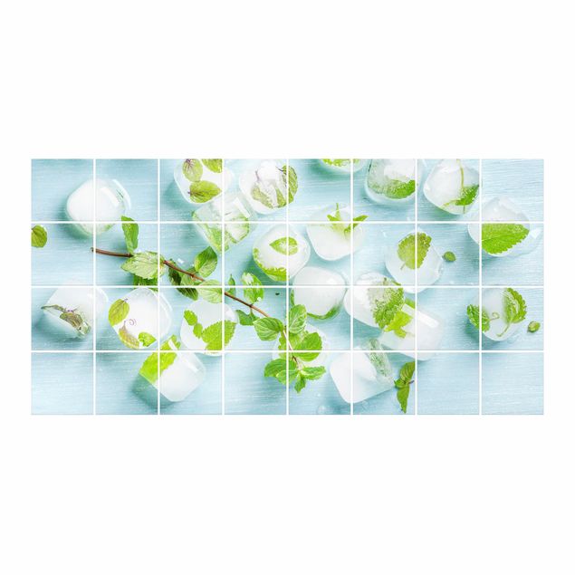 Adhesivos para azulejos Ice Cubes With Mint Leaves