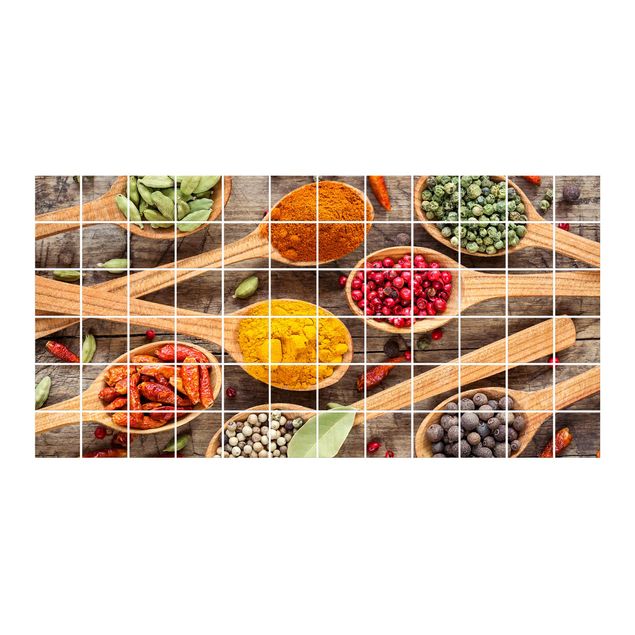Vinilo azulejos cocina Spices On Wooden Spoon