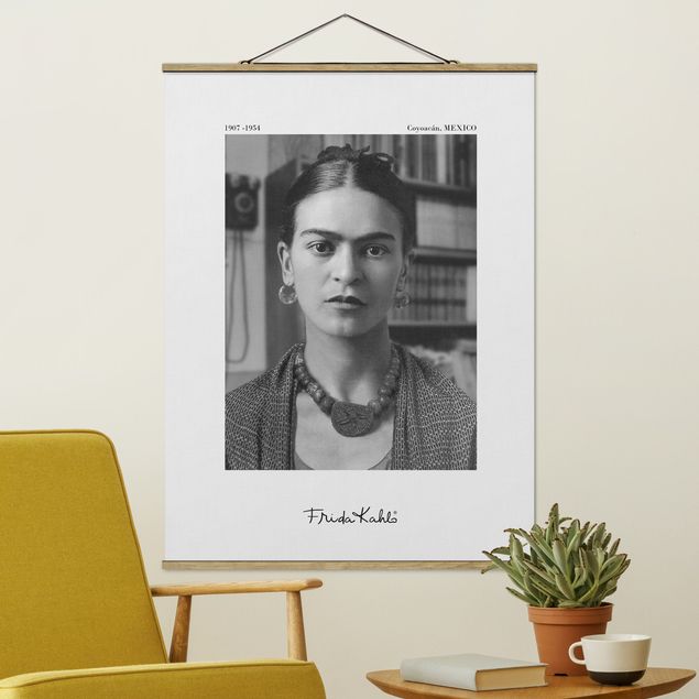 Reproducciones de cuadros Frida Kahlo Photograph Portrait In The House