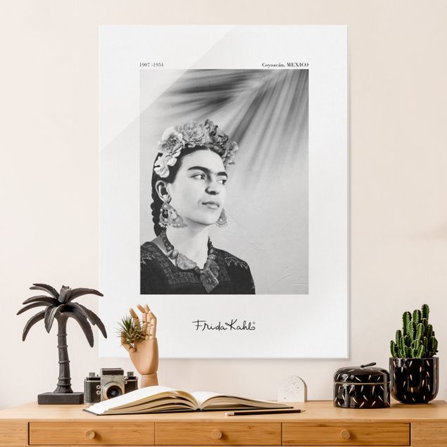 Cuadros famosos Frida Kahlo Portrait With Jewellery