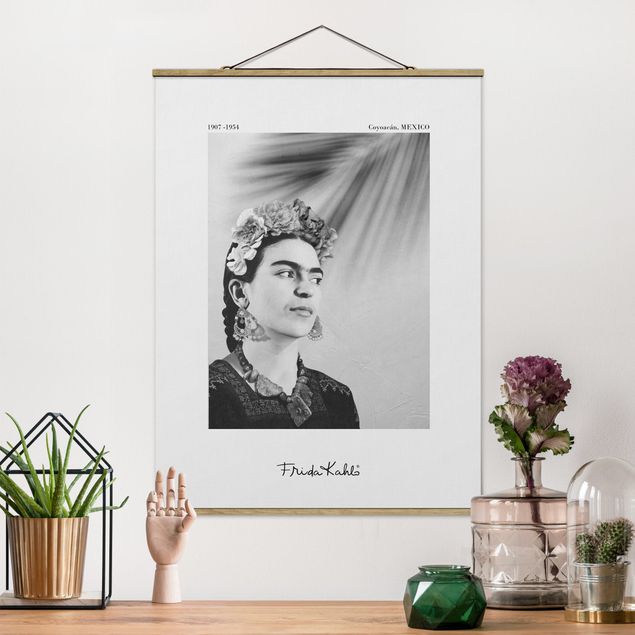 Reproducciones de cuadros Frida Kahlo Portrait With Jewellery