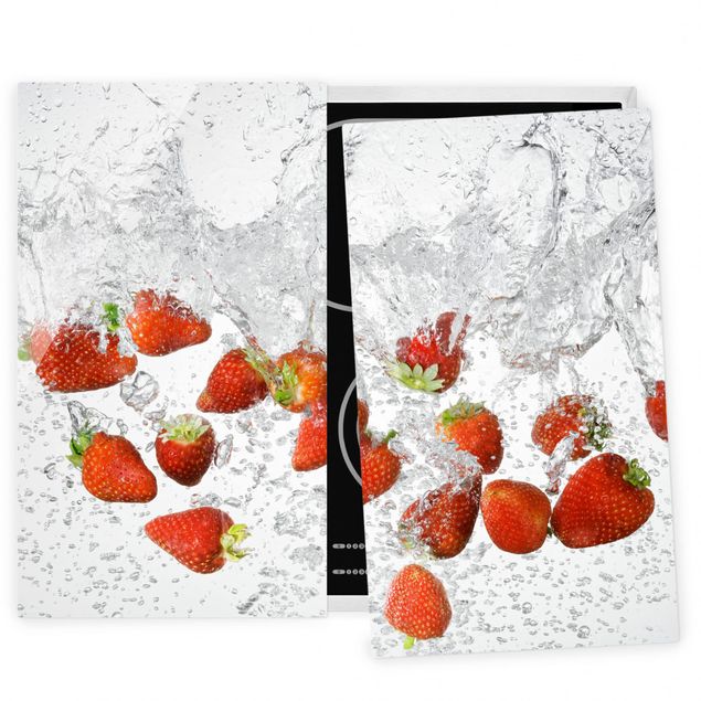 Decoración cocina Fresh Strawberries In Water
