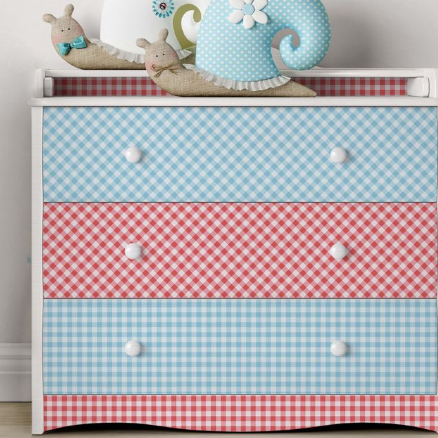 Decoración habitacion bebé Checked Pattern Stripes In Pastel Blue And Vermillion