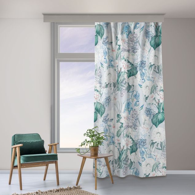 modernas cortinas salon Lilies And Hydrangea On Blue