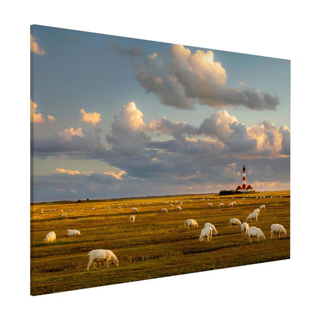 Decoración cocina North Sea Lighthouse With Flock Of Sheep