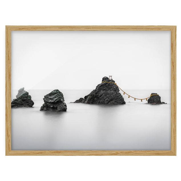 Pósters enmarcados en blanco y negro Meoto Iwa -  The Married Couple Rocks