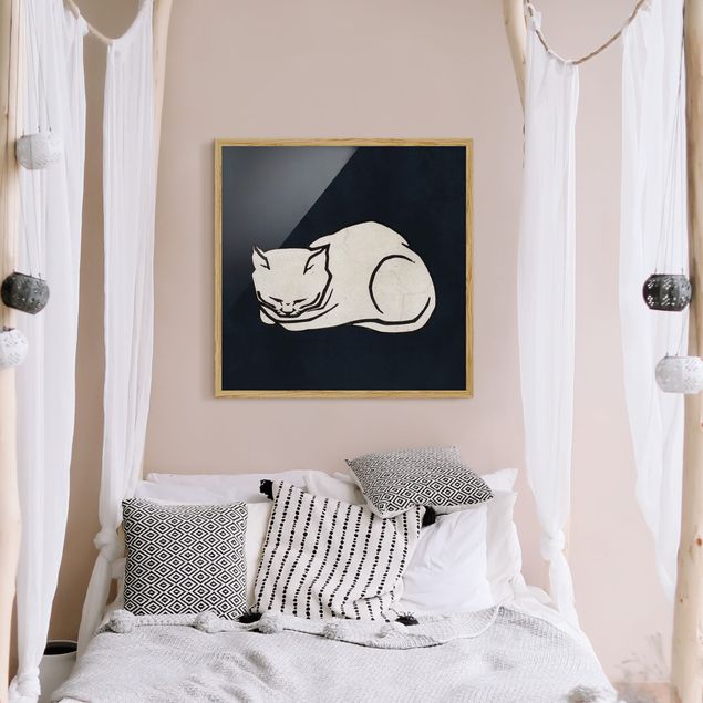 Pósters enmarcados en blanco y negro Sleeping Cat Illustration