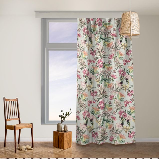 cortinas para sala modernas Tropical Flowers In Front Of Mint