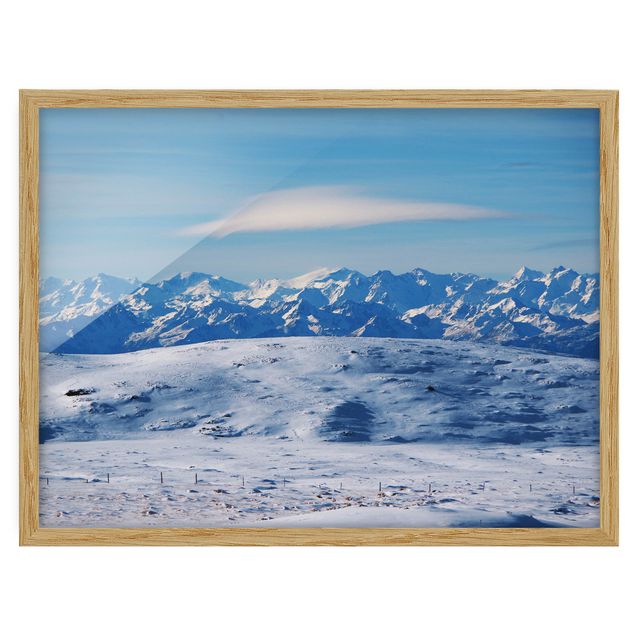Pósters enmarcados de paisajes Snowy Mountain Landscape