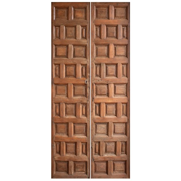 Papel pintado imitacion madera Mediterranean Wooden Door From Granada
