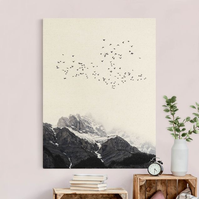 Lienzos de aves Flock Of Birds In Front Of Mountains Black And White
