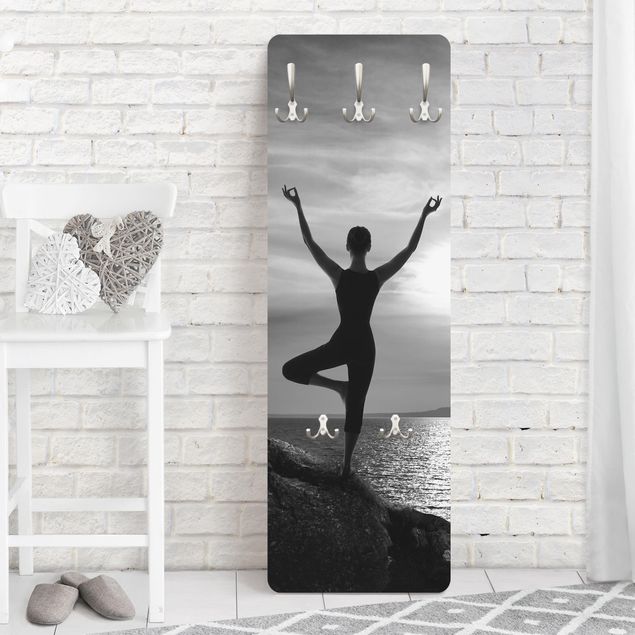 Percheros de pared en blanco y negro Yoga Black