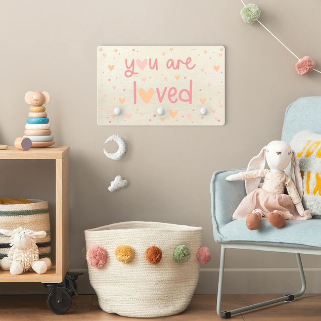Percheros de pared con frases You Are Loved Heart Light Pink